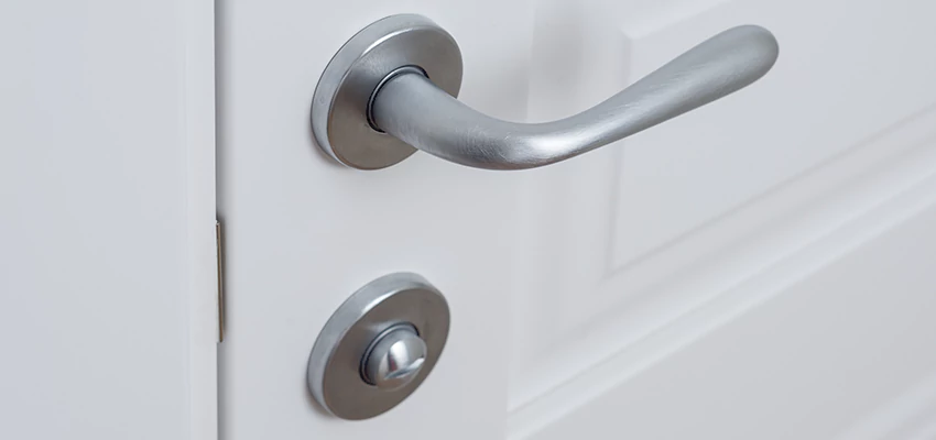 Single-Occupancy Restroom Locks Repair in Port Charlotte, Florida