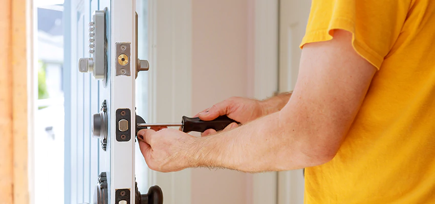 Eviction Locksmith For Key Fob Replacement Services in Port Charlotte, FL