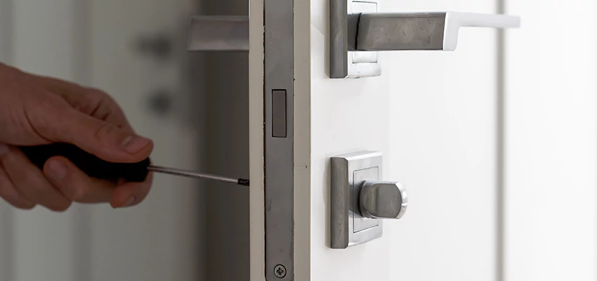 Key Programming Locksmith Open Now in Port Charlotte, Florida